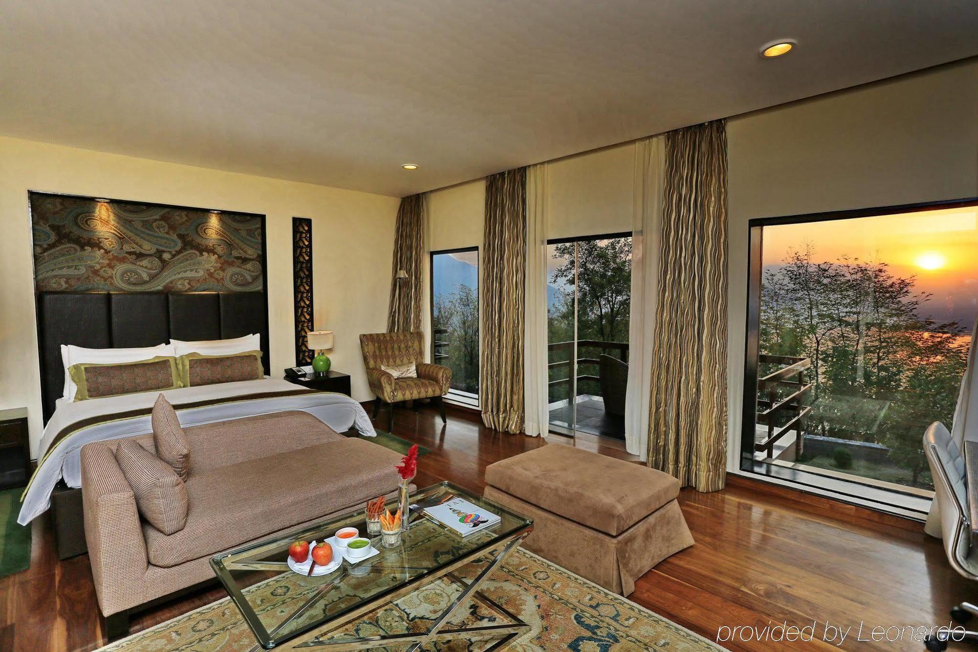 Taj Dal View Srinagar Ξενοδοχείο Εξωτερικό φωτογραφία